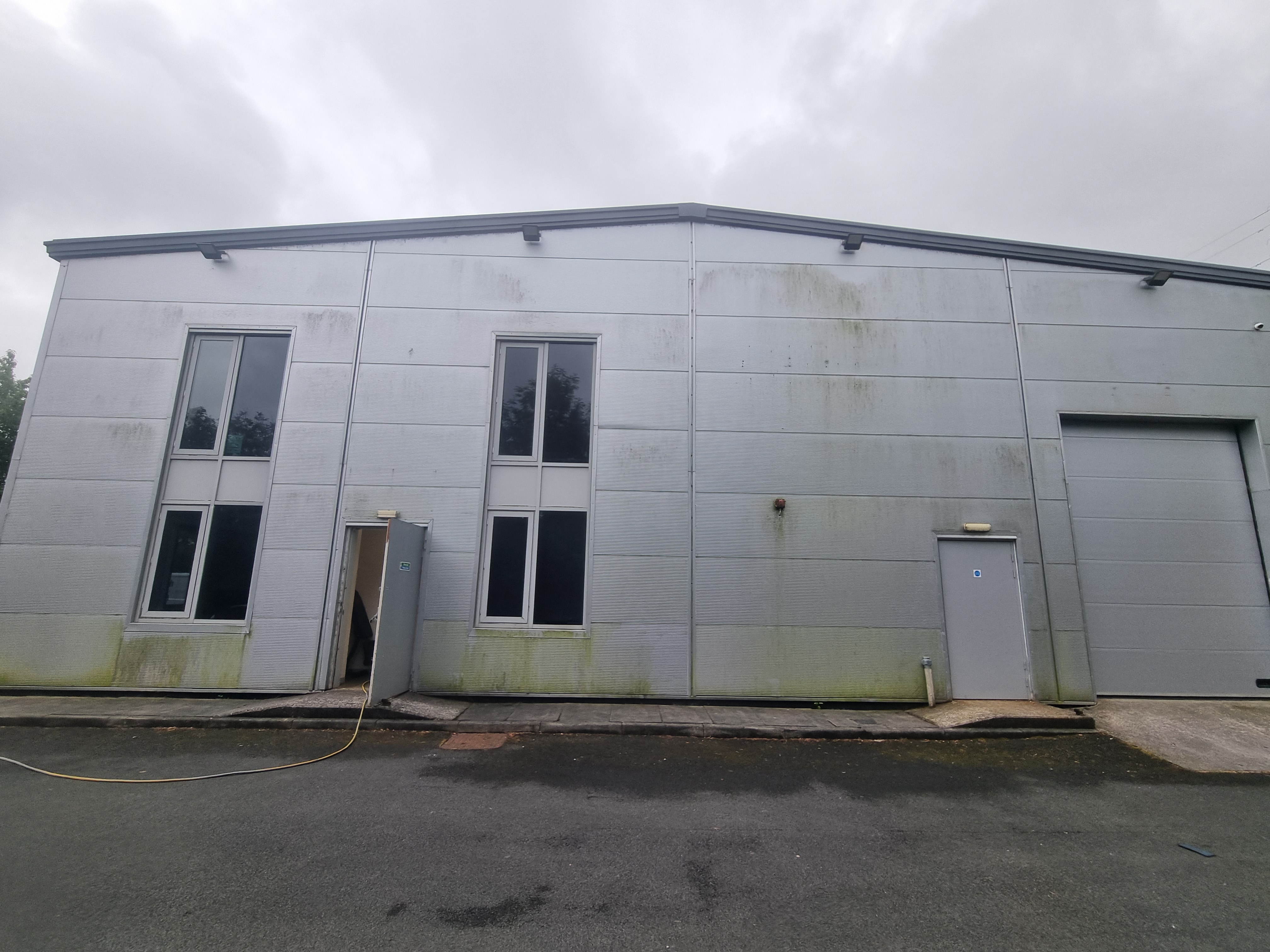 Cladding clean and treated – before cleaning